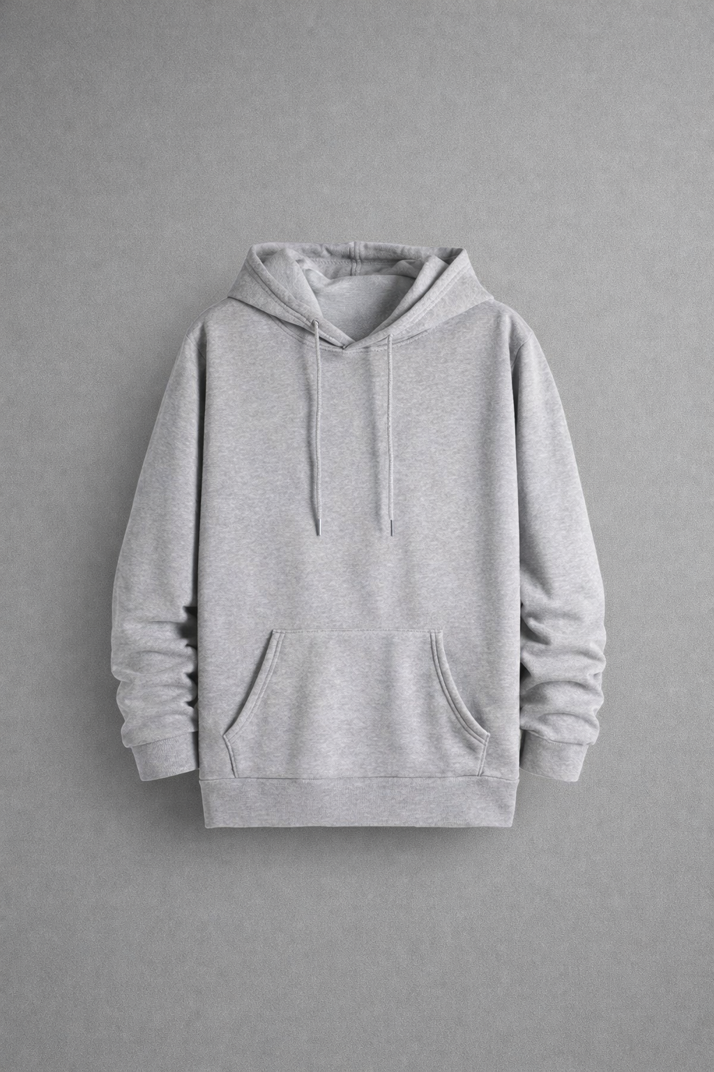 Oversized Winter Hoodie – Minimalist Street Fashion