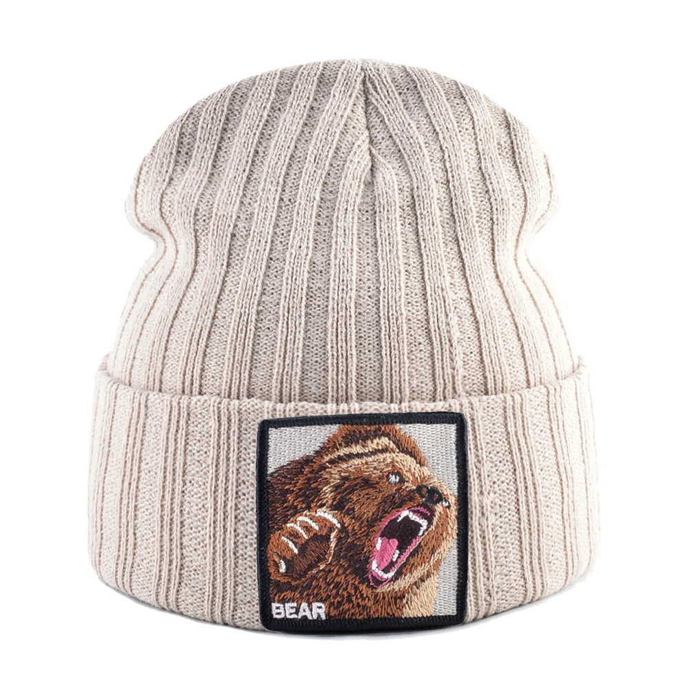 Embroidered Bear Knit Beanie – Stylish Winter Streetwear Hat for Men & Women
