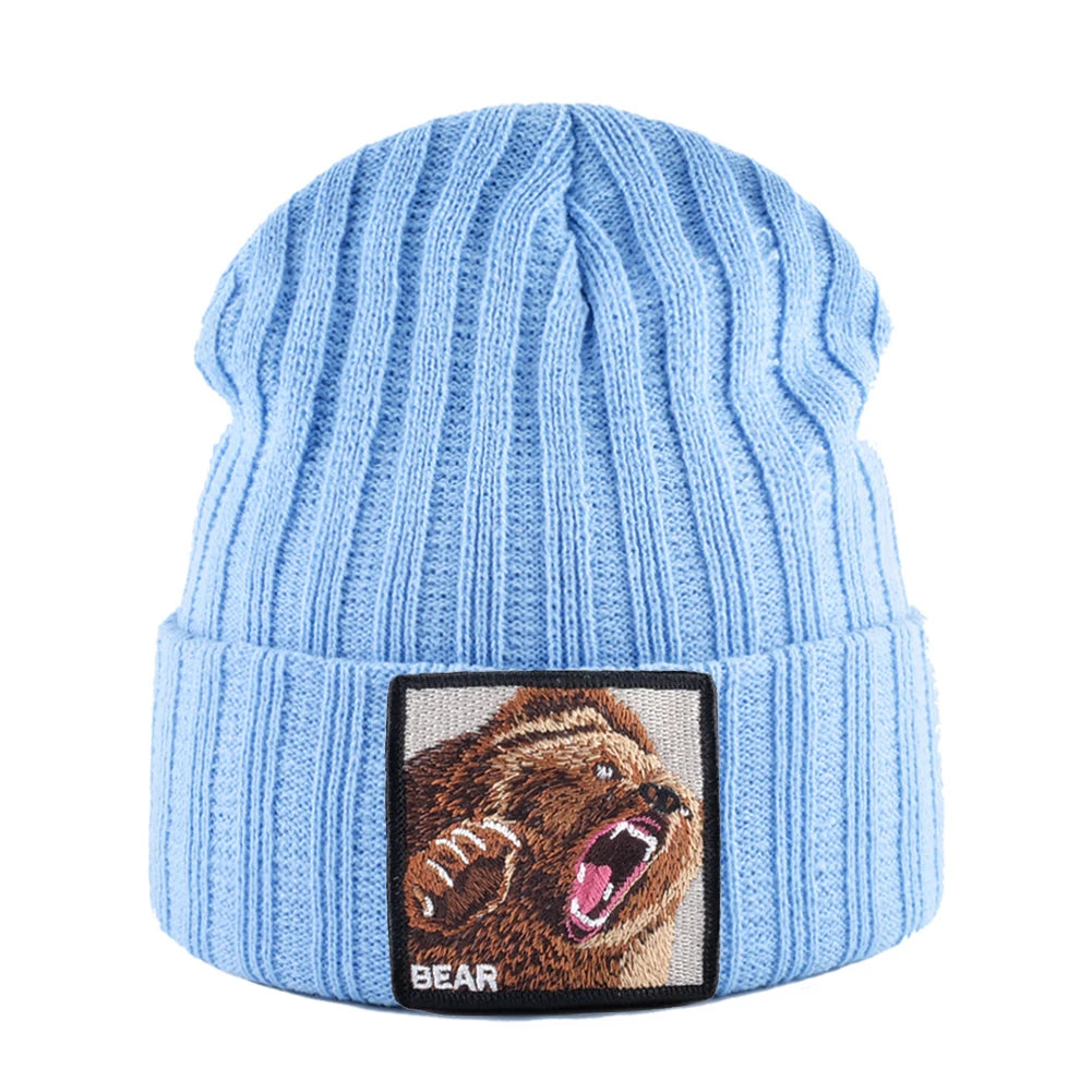 Embroidered Bear Knit Beanie – Stylish Winter Streetwear Hat for Men & Women