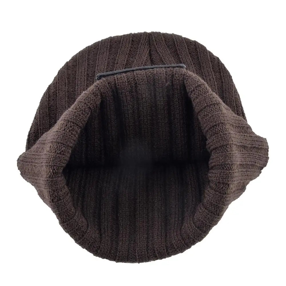 Embroidered Bear Knit Beanie – Stylish Winter Streetwear Hat for Men & Women