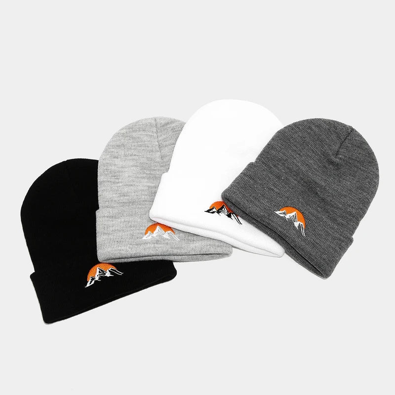 Casual Beanies for Men Women Fashion Embroidered Street Knitted Hat Winter Keep Warm Skullies Hats Bonnet